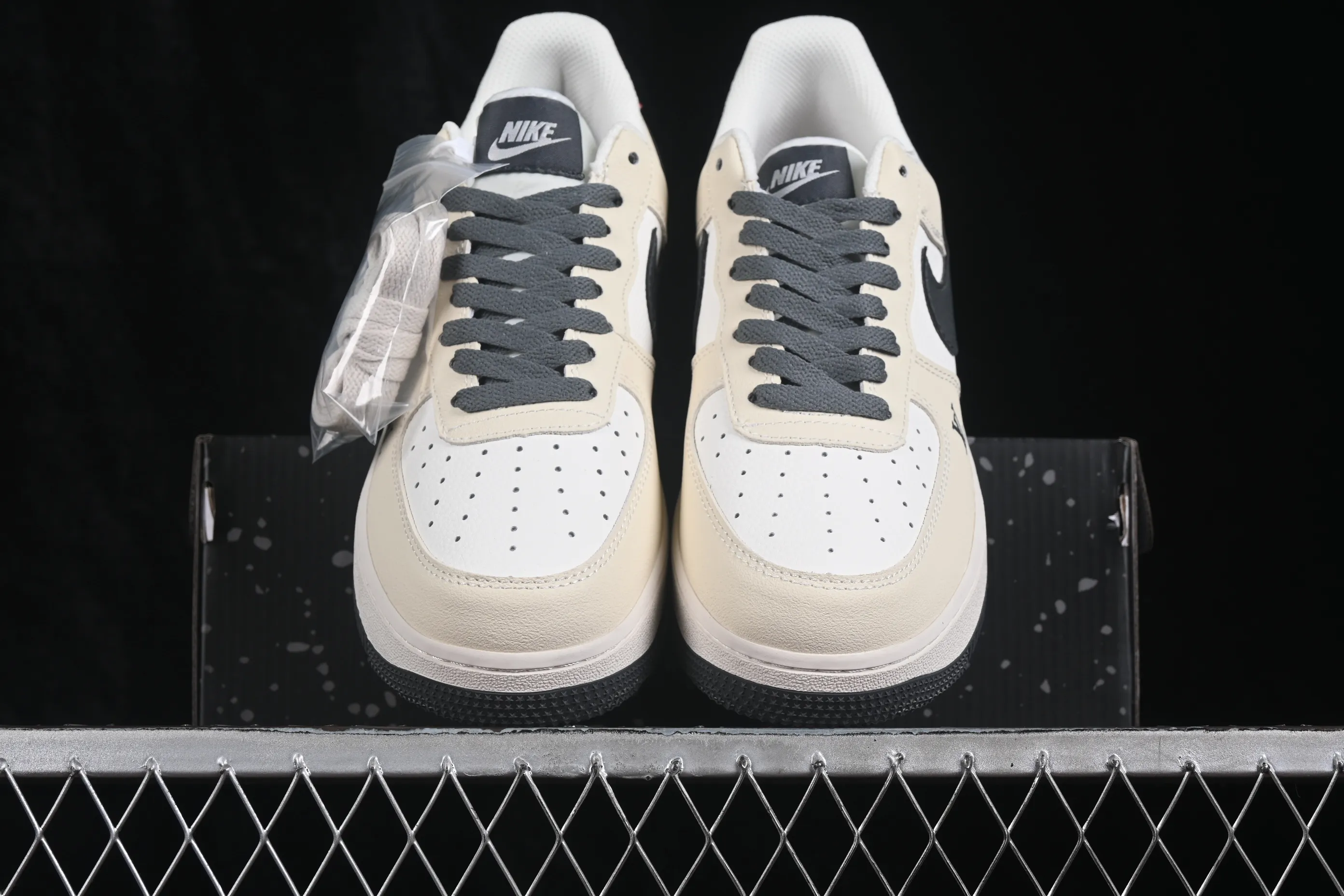 All categories Nk Air Force 1 Air Force series Nk Air Force 1 Low Air Force low-top Nike Air Force 1'07 Low joint model Air Force 1 low-top casual sneakers LF6688-007